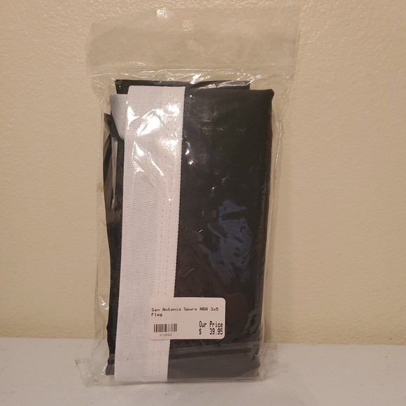 San Antonio Spurs 3'×5' Banner Flag Outdoor Garden - Picture 2 of 2